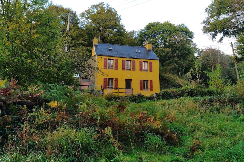 Photo of Outdoor in Saint-Rivoal