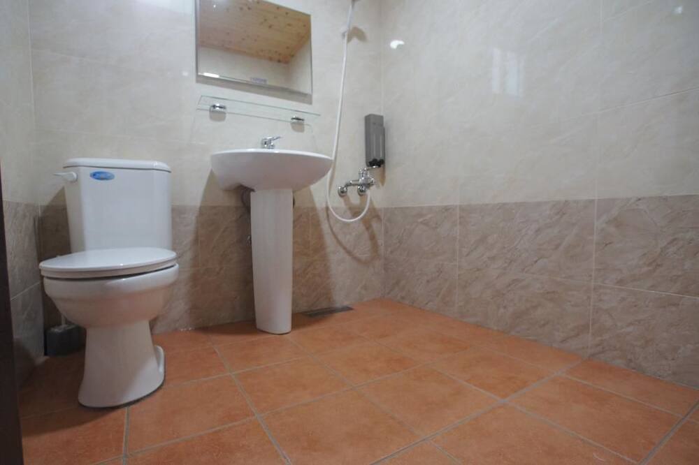 Photo of Bathroom in Nanzhuang