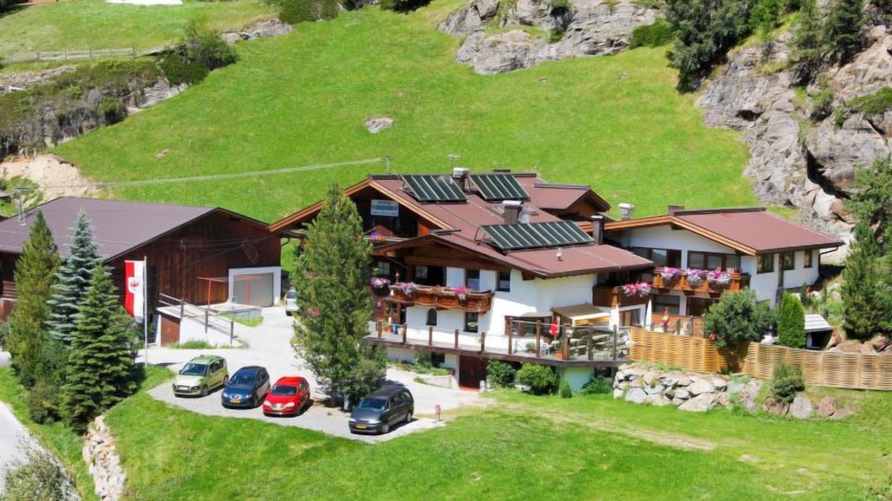 Photo of Buildings in Soelden