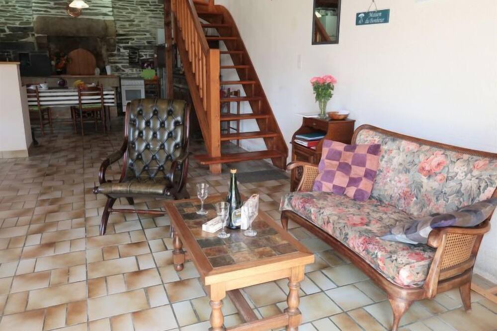 Photo of Livingroom in Chateaulin
