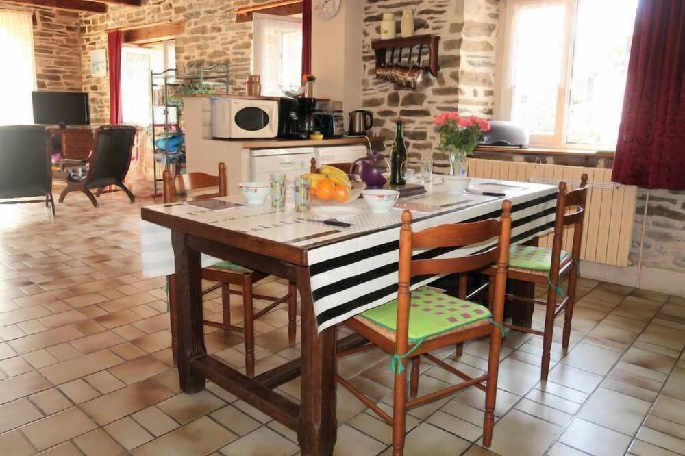 Photo of Kitchen in Chateaulin