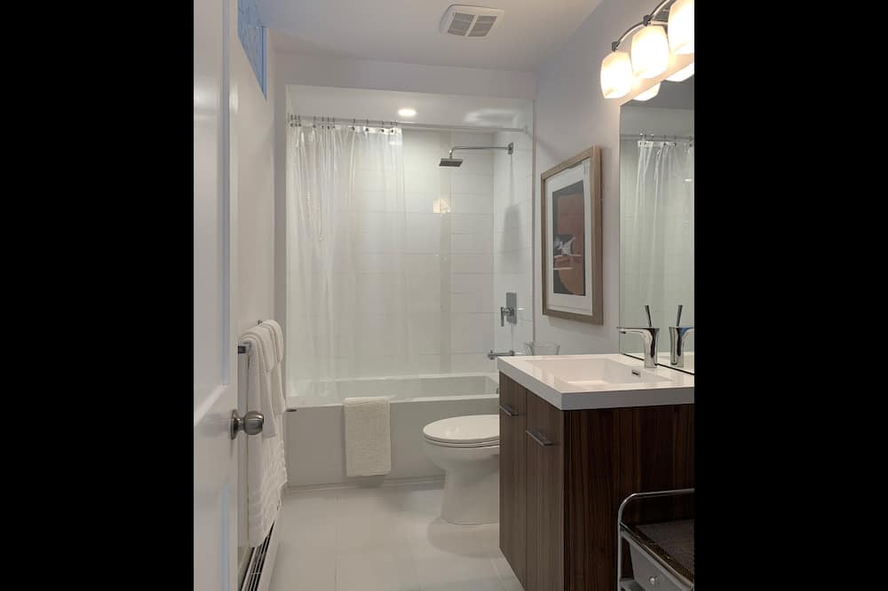 Photo of Bathroom in Beasley