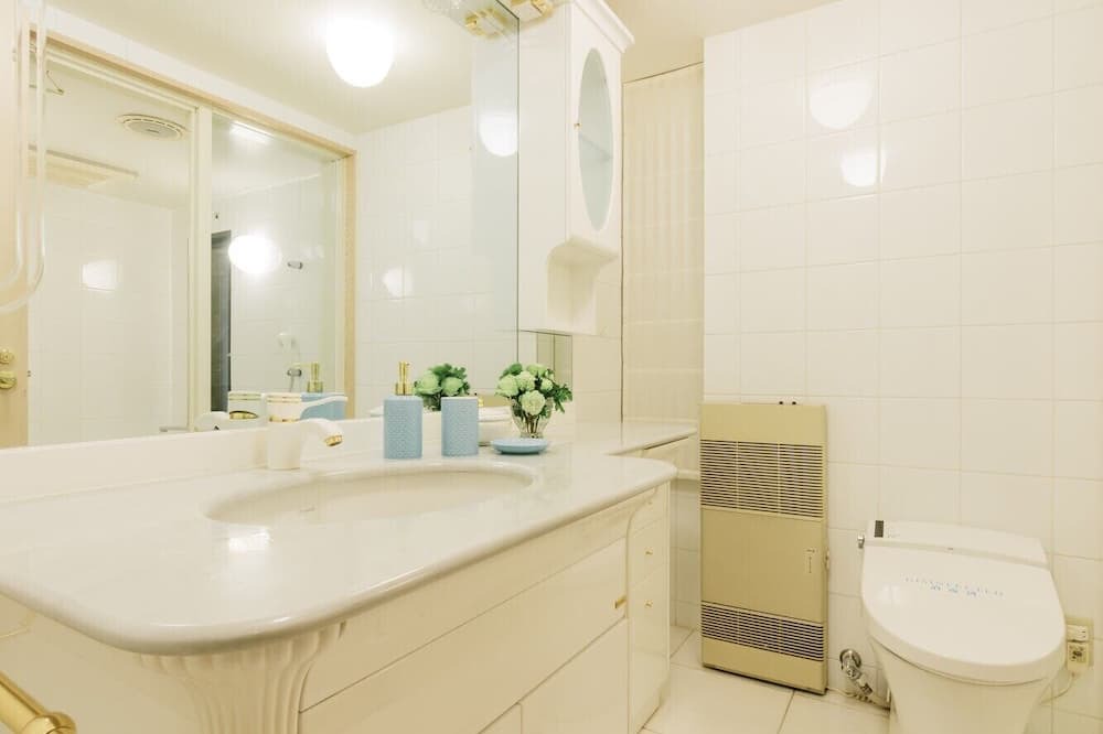 Photo of Bathroom in Nishiazabu