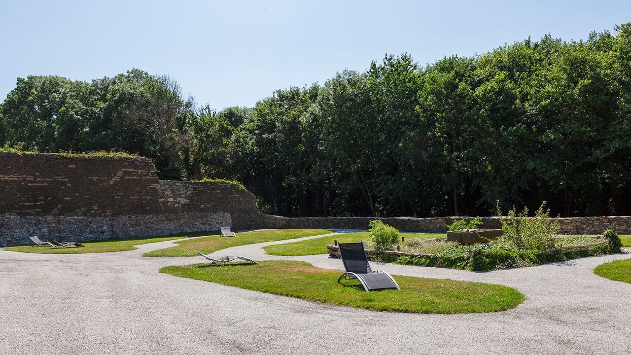 Photo of Outdoor in Plonevez-Porzay