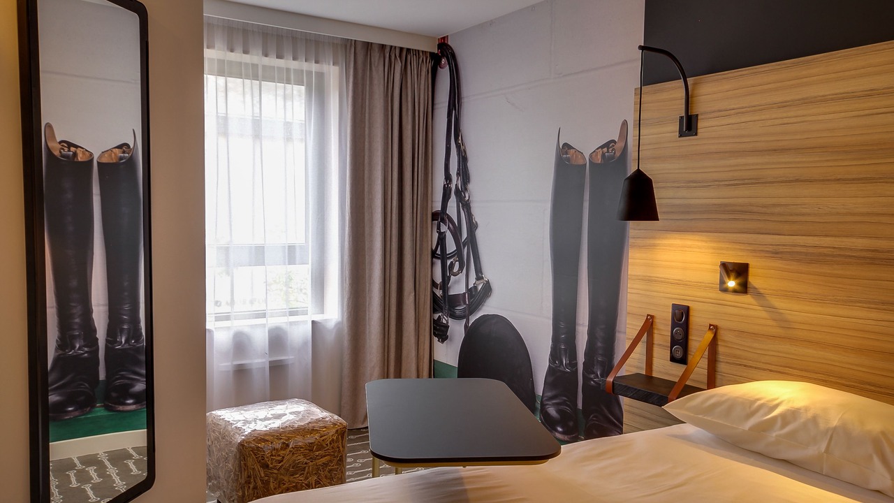 Photo of Bedroom in Laval