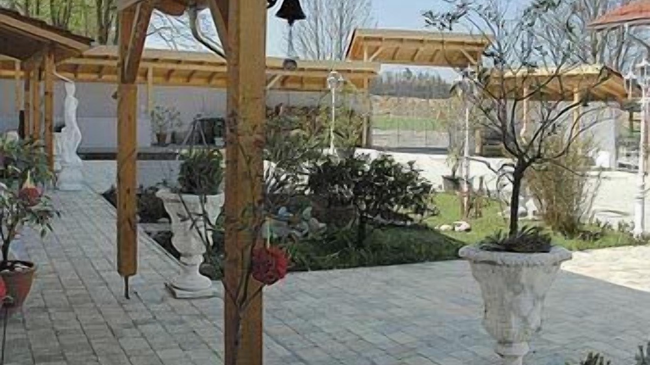 Photo of Outdoor in Valley