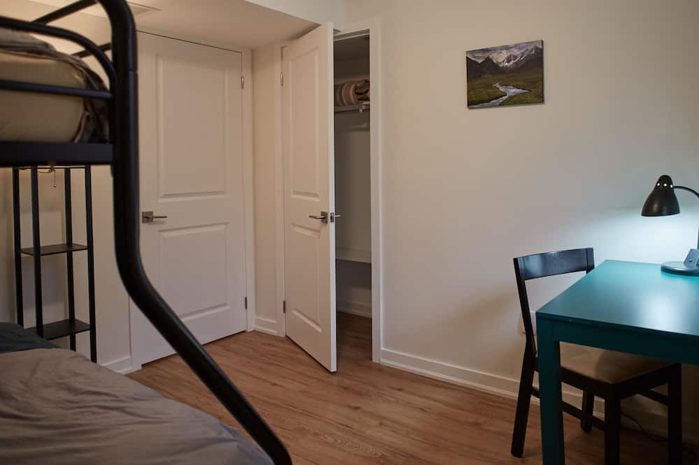 Photo of Bedroom in Dundas