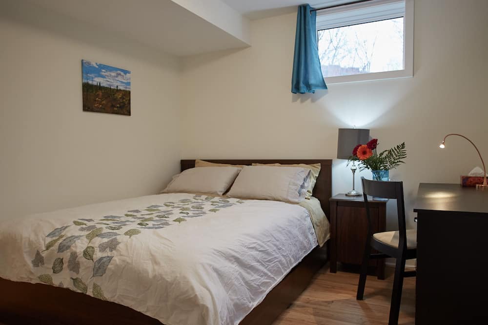 Photo of Bedroom in Dundas