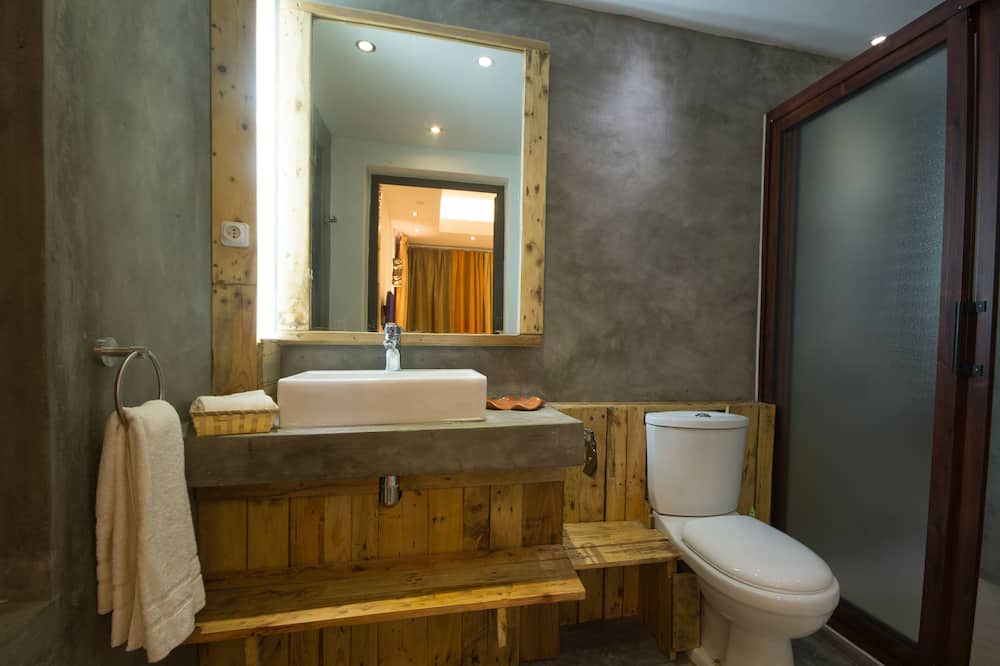 Photo of Bathroom in Port Louis