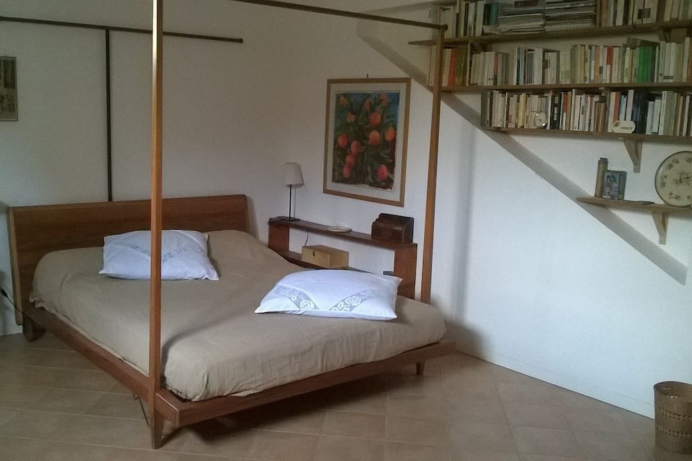 Photo of Bedroom in Priverno