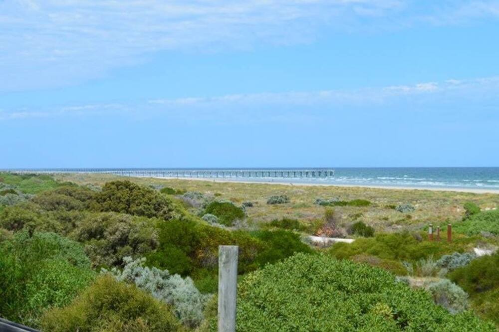 Photo of Others in Largs North
