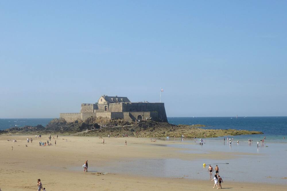 Photo of Others in Beaussais-sur-Mer