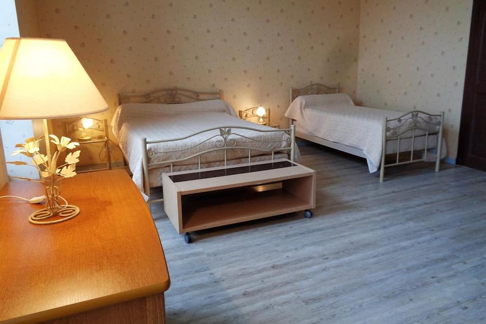 Photo of Bedroom in Fosse