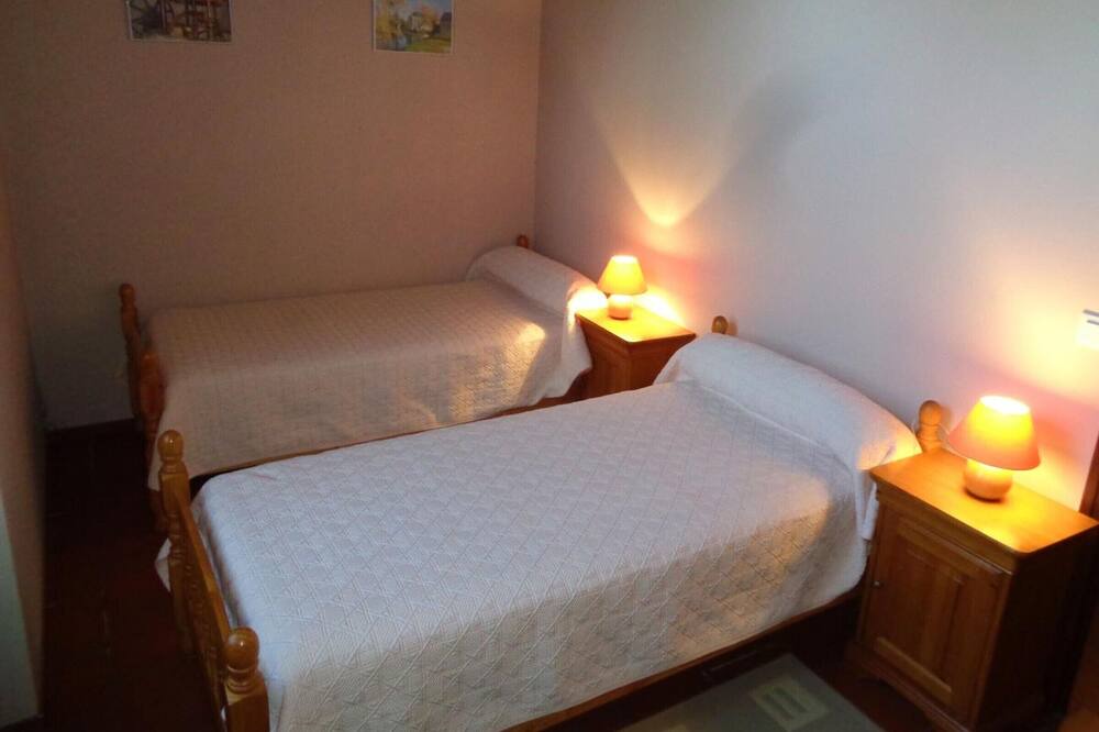 Photo of Bedroom in Fosse