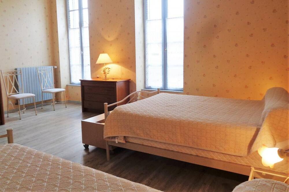 Photo of Bedroom in Fosse