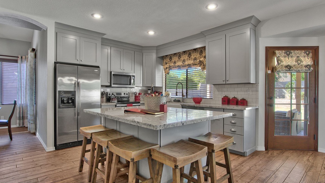 Photo of Kitchen in Paradise Valley Village