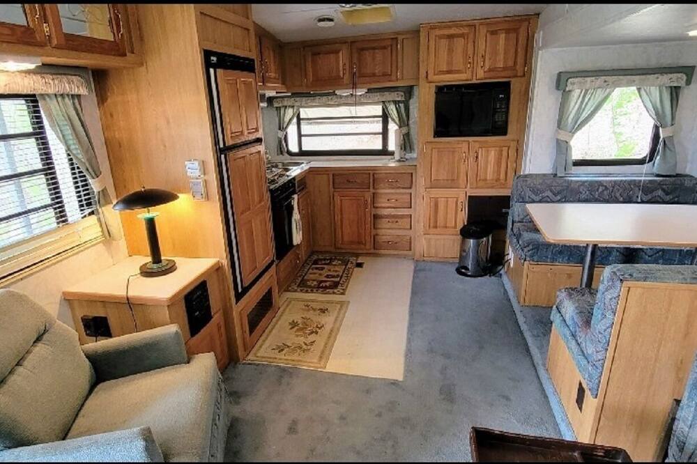 Photo of Livingroom in New River