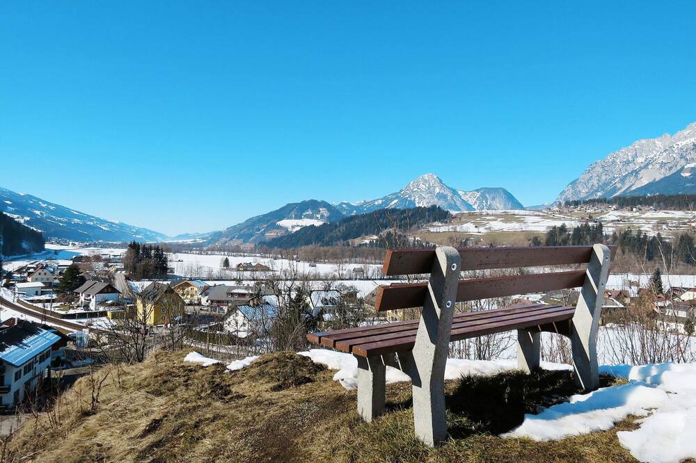 Photo of Others in Oeblarn