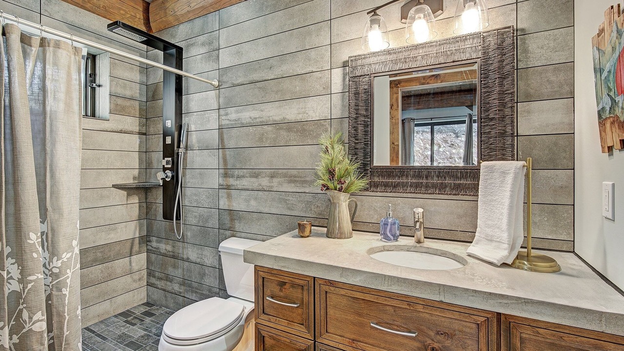 Photo of Bathroom in Coal Creek