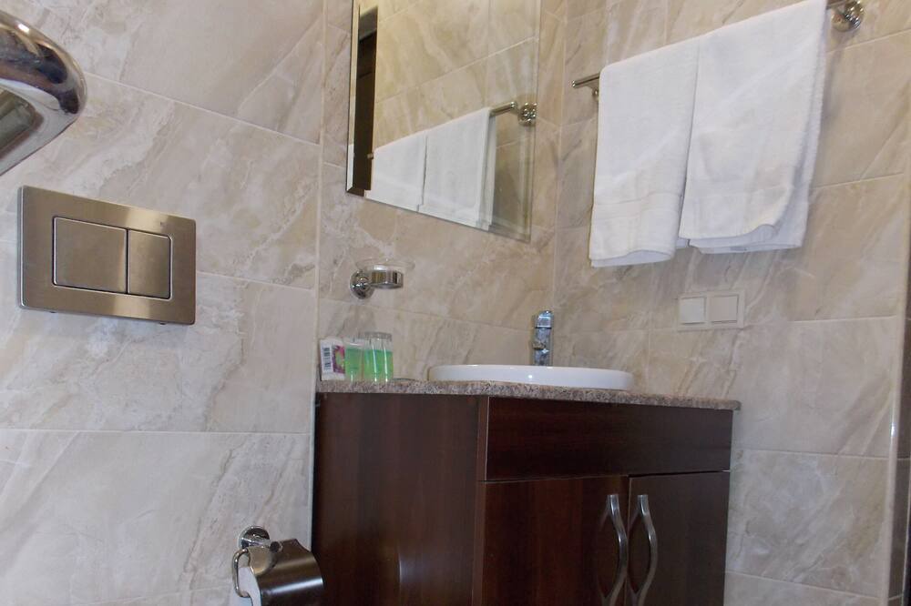 Photo of Bathroom in Kentron