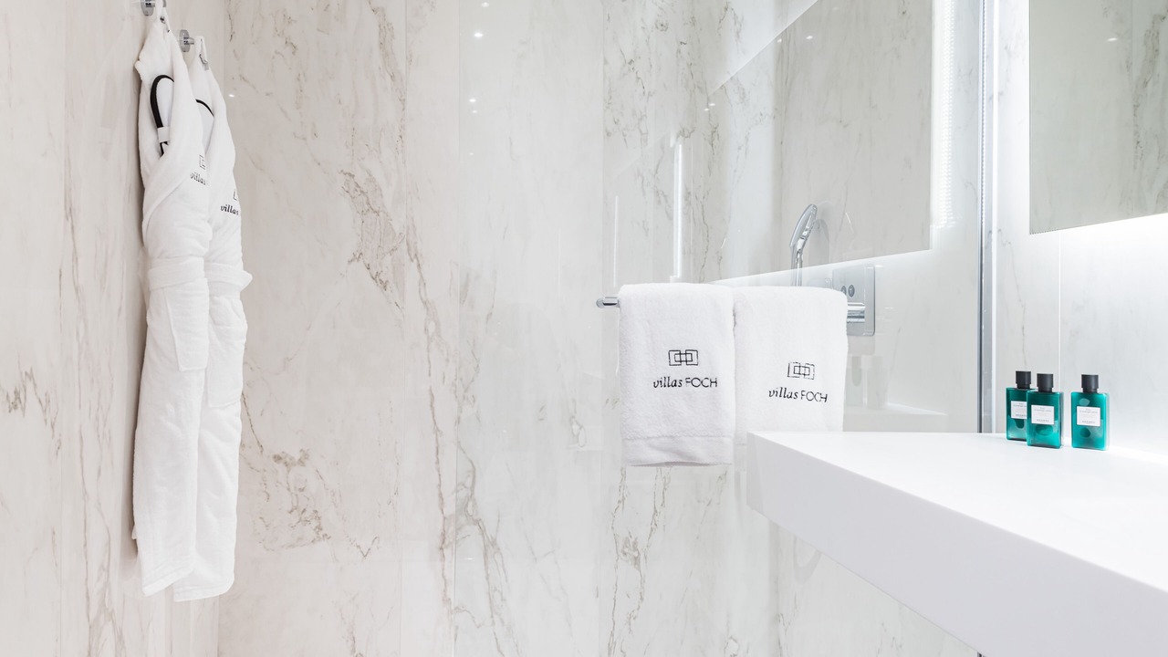 Photo of Bathroom in Hotel de Ville - Quinconces