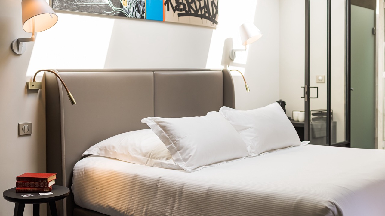 Photo of Bedroom in Hotel de Ville - Quinconces