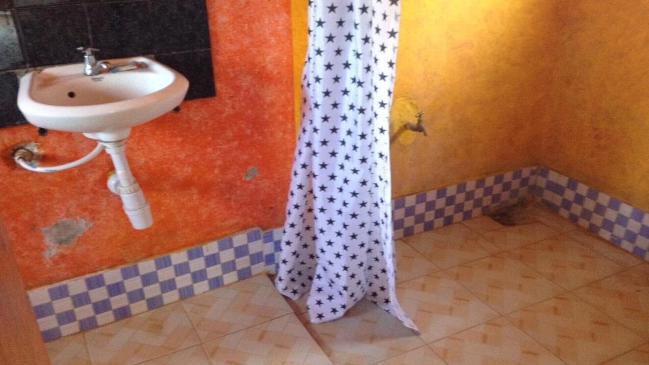 Photo of Bathroom in Kimana