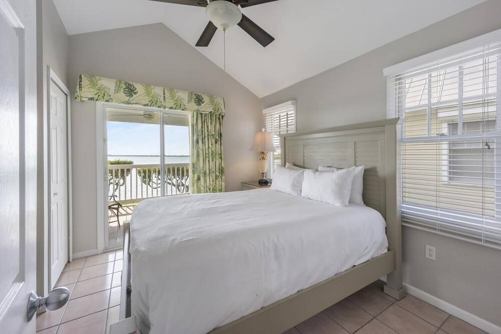Photo of Bedroom in Marathon