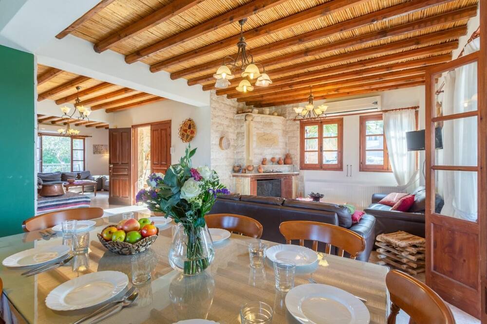 Photo of Kitchen in Peristerona