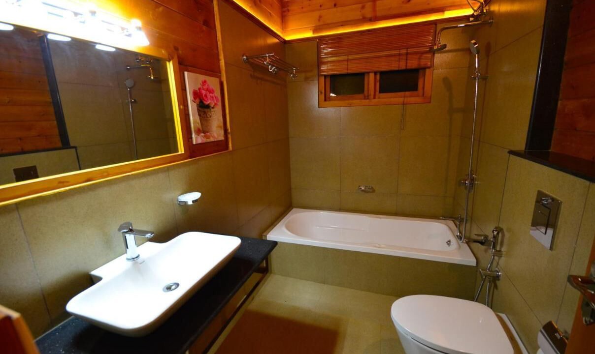 Photo of Bathroom in Vazhavatta