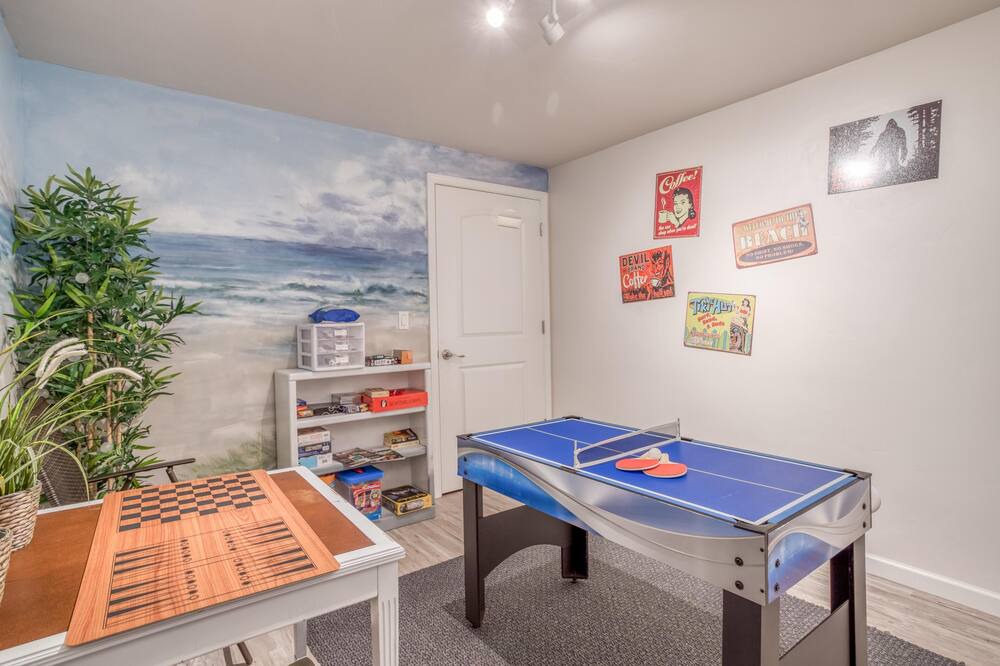 Photo of Bedroom in Neahkahnie Beach