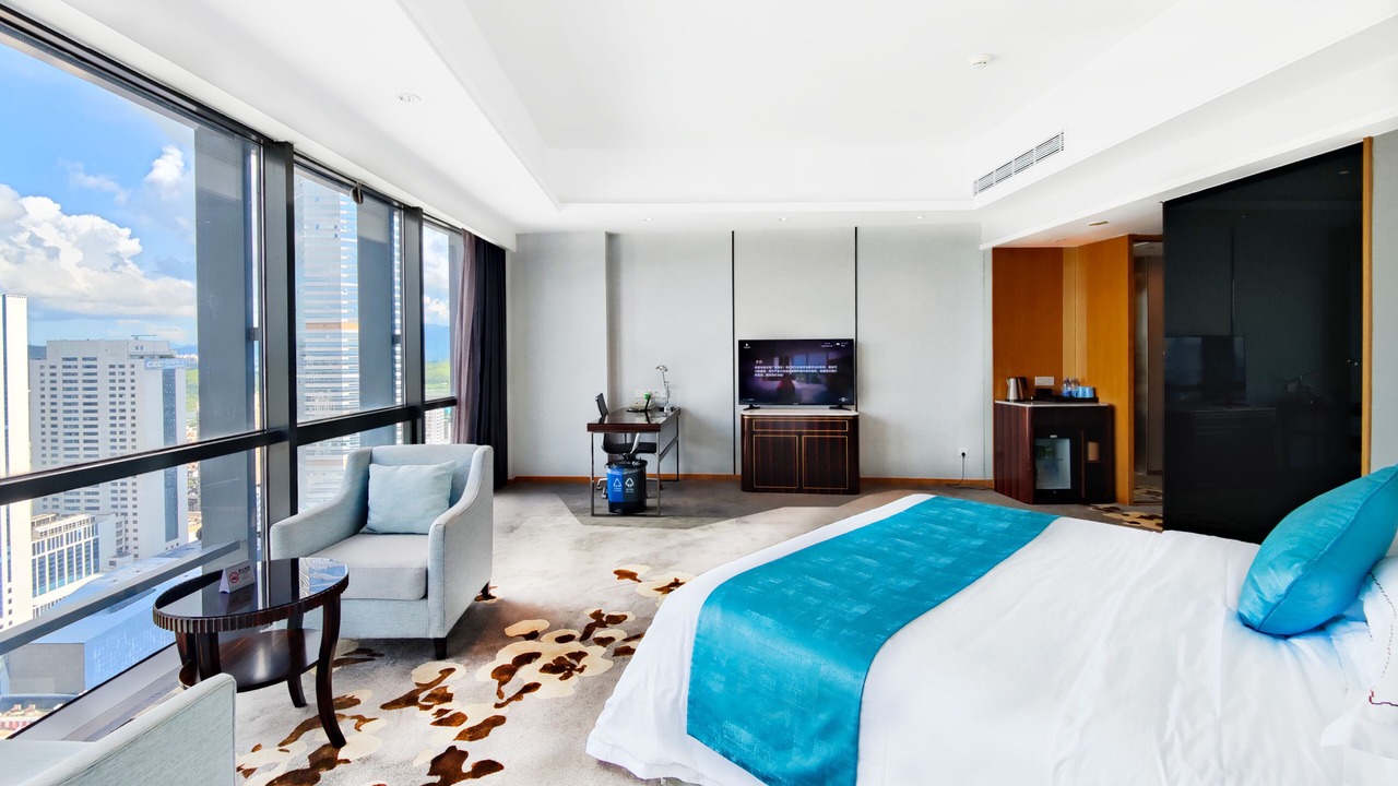 Photo of Bedroom in Huaqiang North