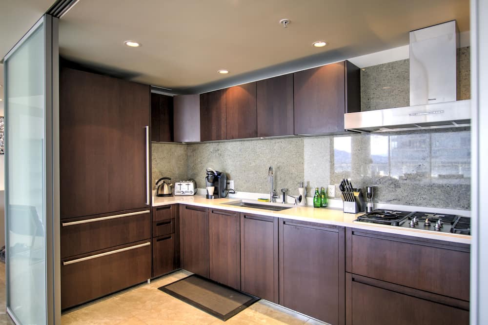 Photo of Kitchen in Coal Harbour