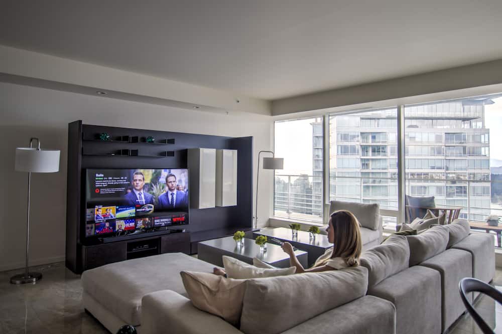 Photo of Livingroom in Coal Harbour