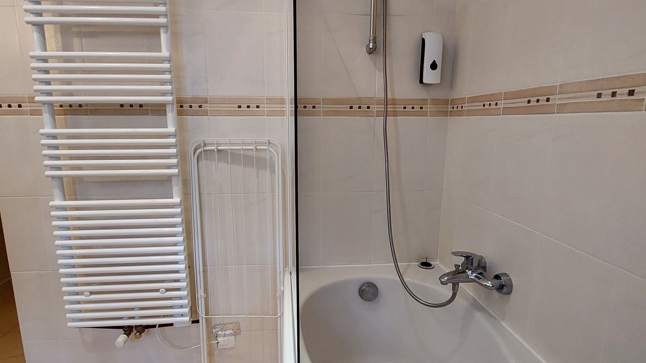 Photo of Bathroom in Thenay