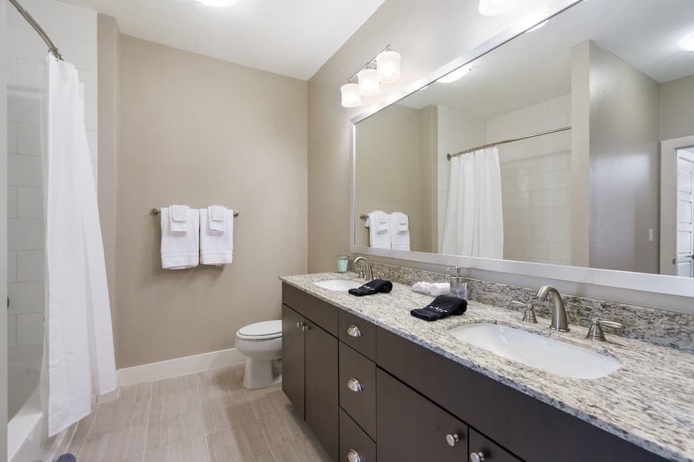 Photo of Bathroom in Frisco