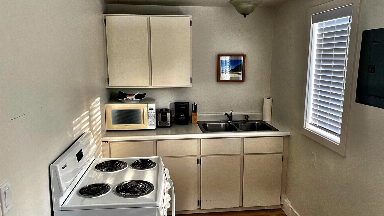 Photo of Kitchen in Manzanita