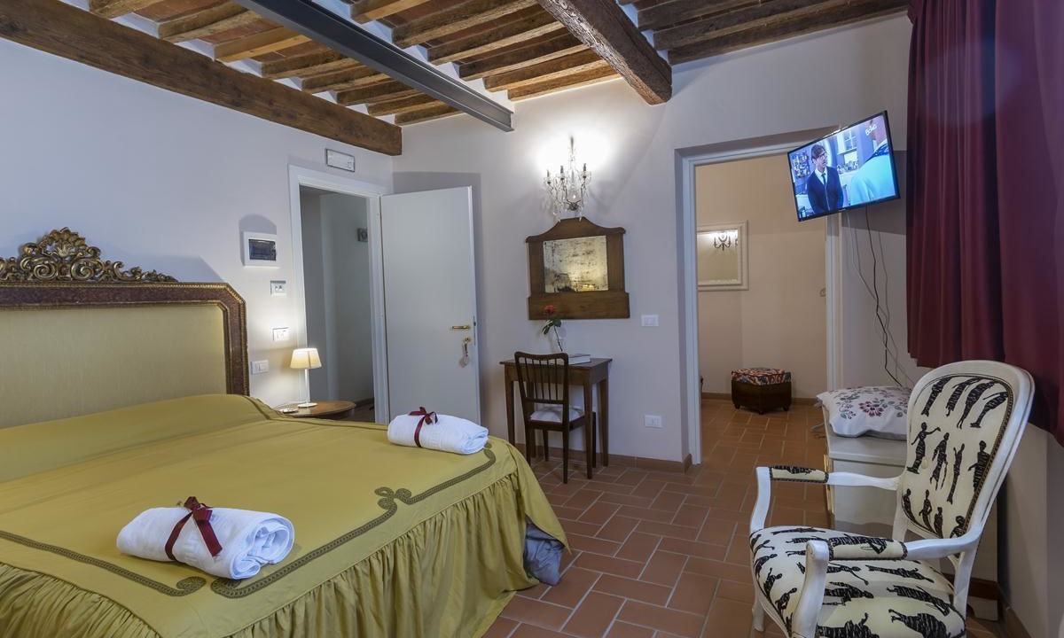 Photo of Bedroom in Lucca Historical Center