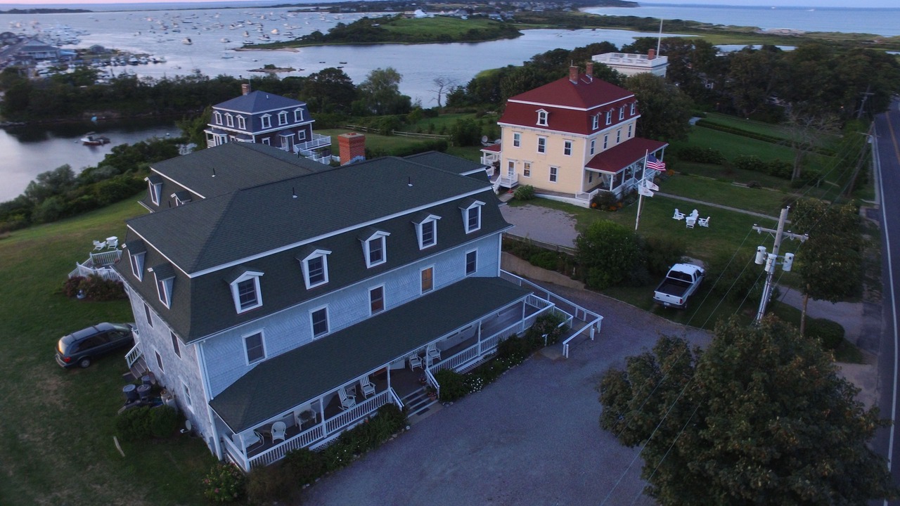 Photo of Others in Block Island