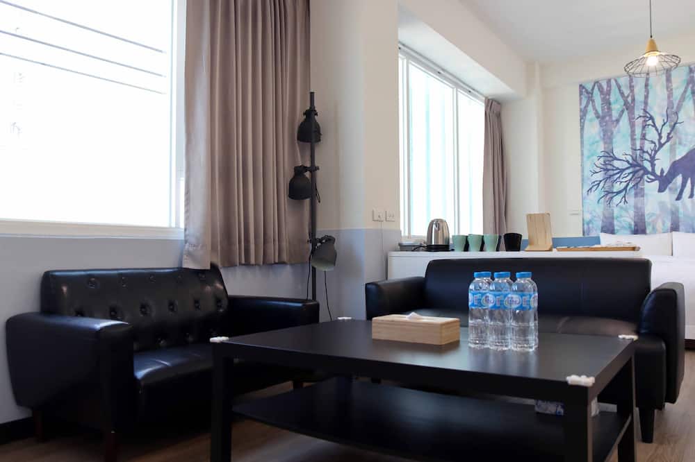 Photo of Bedroom in East District