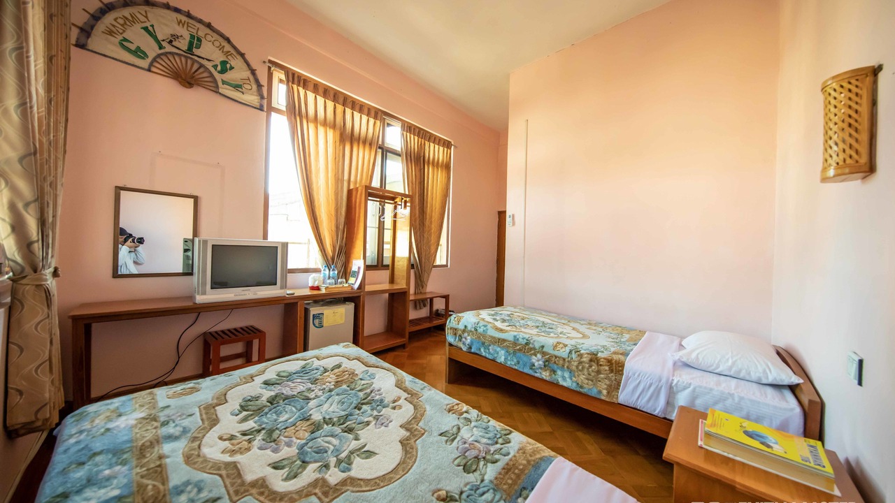 Photo of Bedroom in Yawnghwe