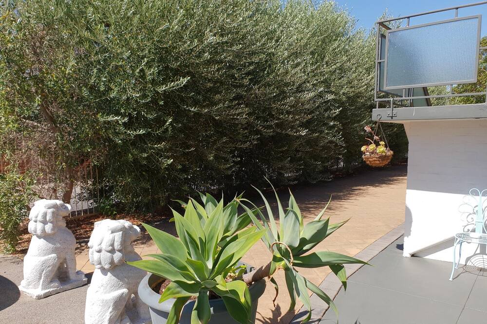 Photo of Outdoor in Inglewood