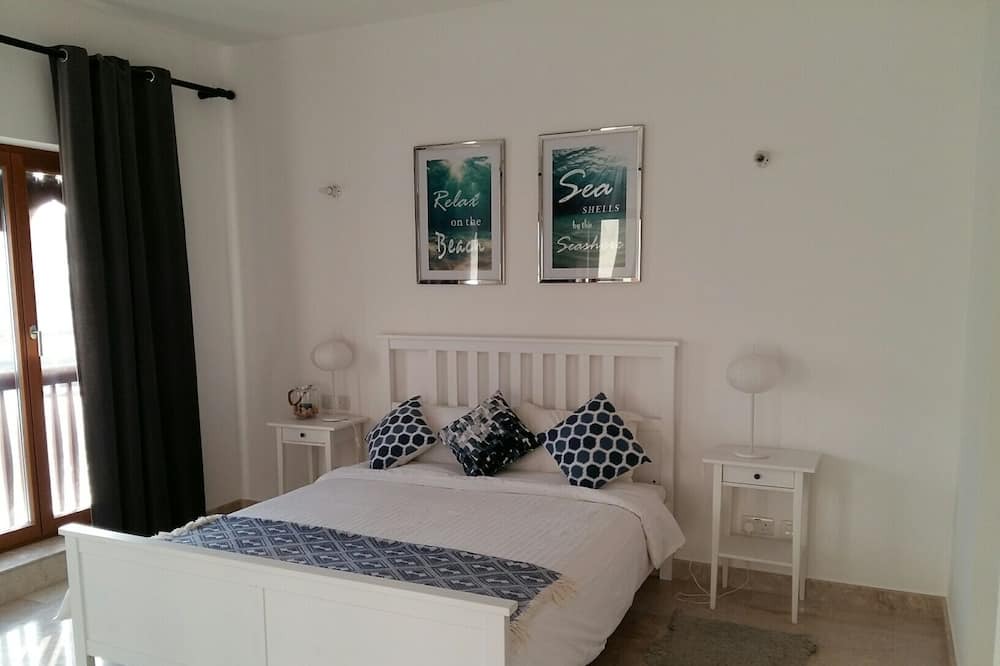 Photo of Bedroom in As Sifah
