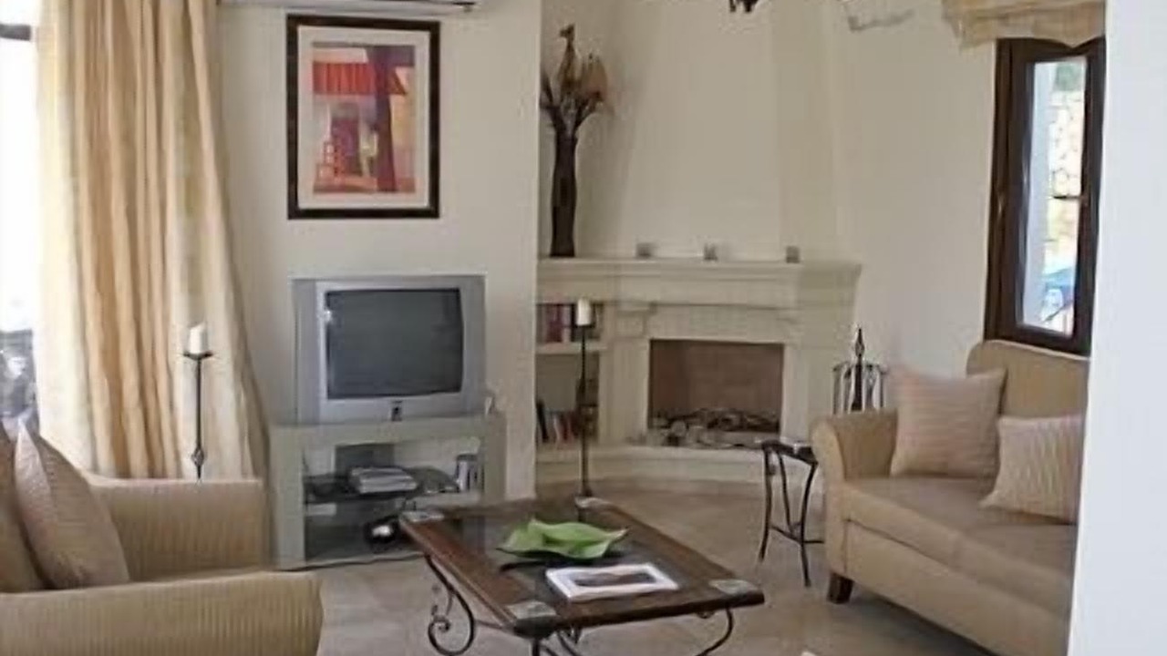 Photo of Livingroom in Bahceli