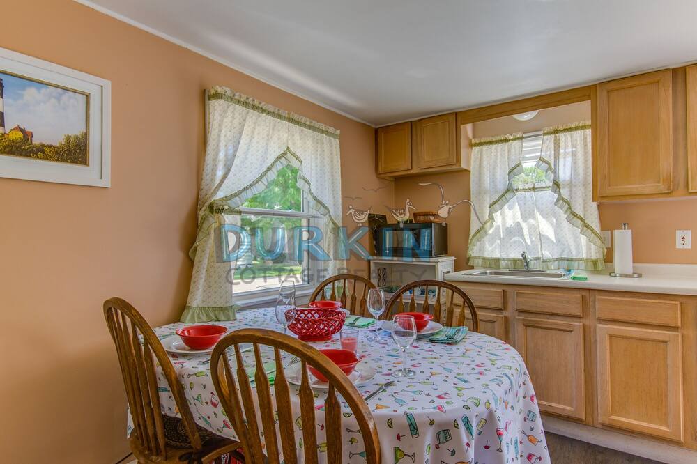 Photo of Kitchen in Narragansett