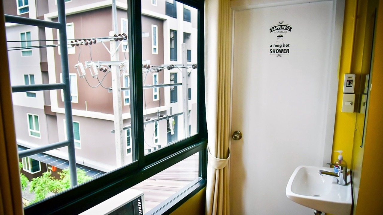 Photo of Bathroom in Don Muang
