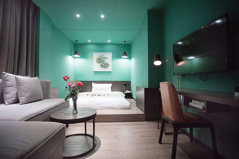 Photo of Bedroom in Buji