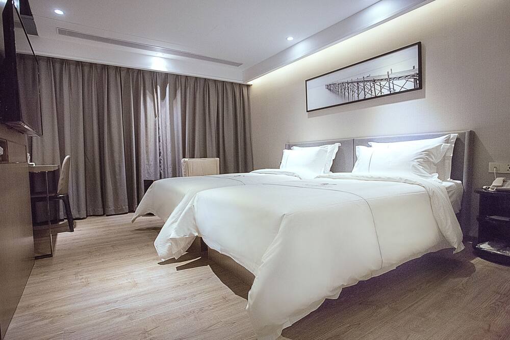 Photo of Bedroom in Buji