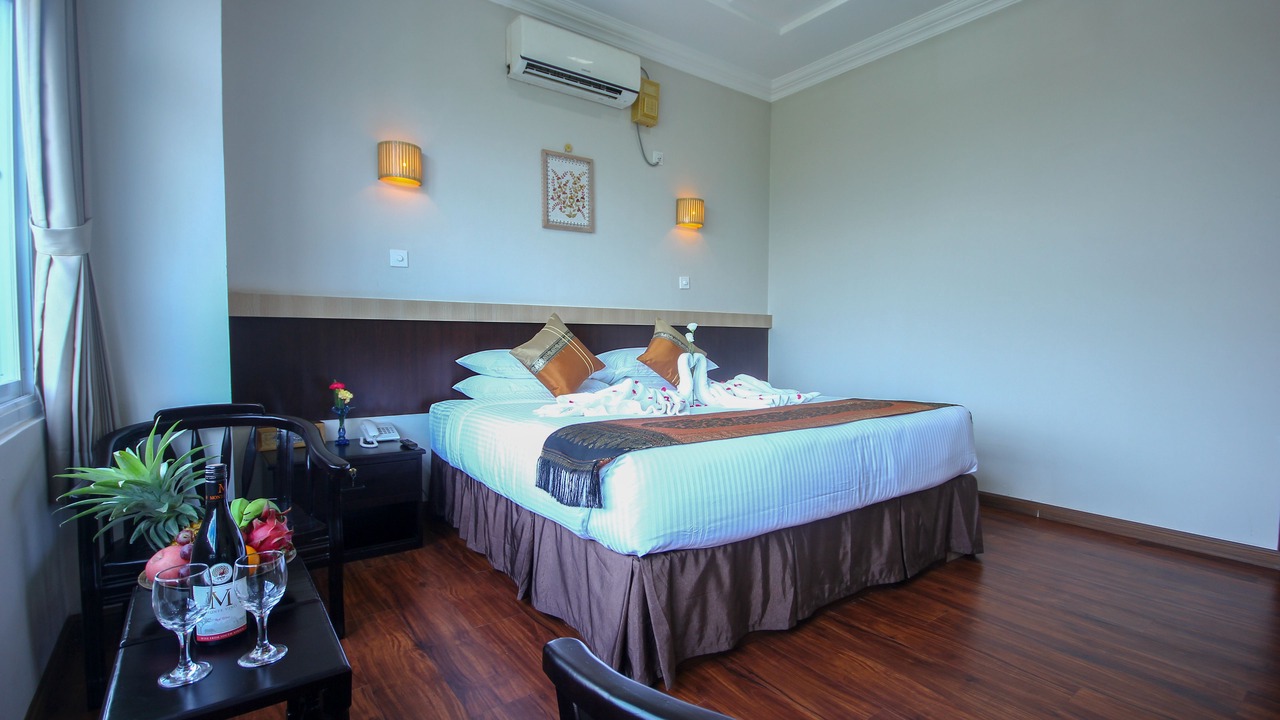Photo of Bedroom in Nyaungshwe