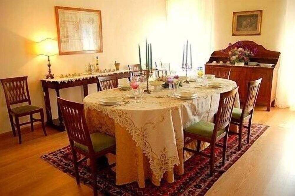 Photo of Livingroom in San Martino Buon Albergo